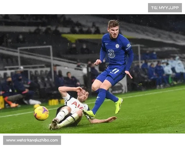 吉鲁38岁转身绝杀摩纳哥补时破门引爆里尔主场狂欢